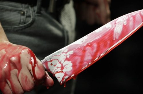 В Баку муж нанес беременной жене 17 ножевых ранений