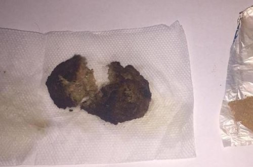 Qadın həbsdəki ərinə “narkotikli kotlet” gətirdi - FOTO