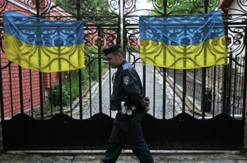 Rusiyalı diplomatı Ukraynadan qovdular