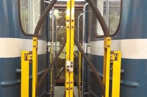 Biləcəri deposunda 27 yaşlı oğlan iki qatarın arasında can verdi