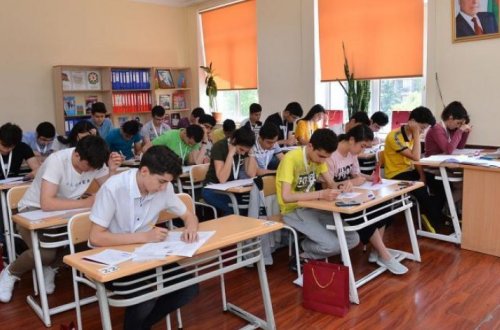 В Азербайджане с завтрашнего дня начнется перевод учащихся