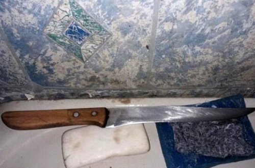 Qayınana kürəkəninin cinsiyyət orqanını kəsib pəncərədən atdı - Səbəbi isə.. - FOTOLAR