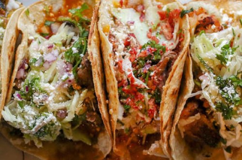 Голодный мужчина объелся тако и умер