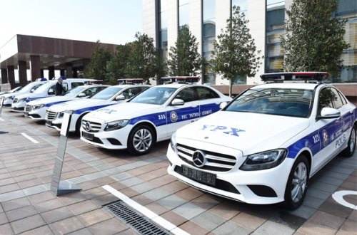 Yol polislərimizə yeni formalar verildi (FOTOLAR)