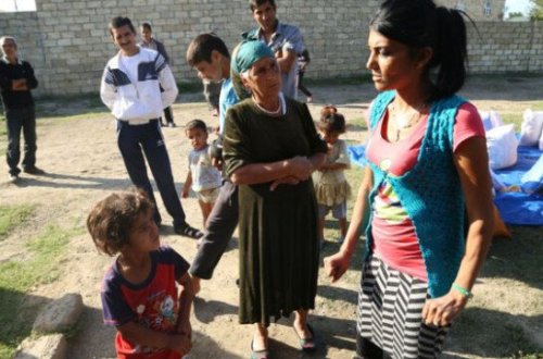 Bakıda itkin düşən uşaqlar görün haradan tapıldı