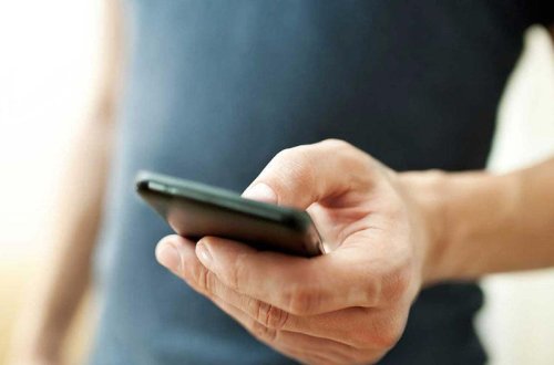 Telefonunuzu kimin izlədiyini bu sadə üsulla bilmək olar