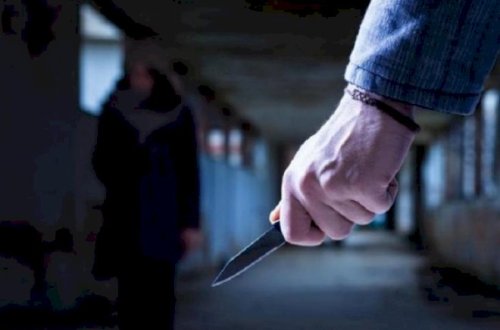 25 yaşlı qız bıçaqlandı - Sumqayıtda