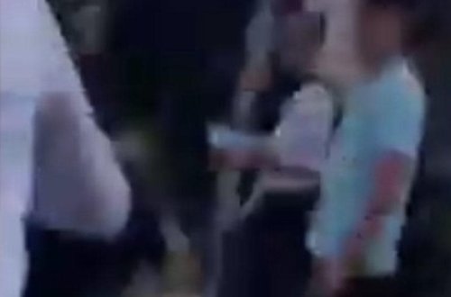 14 yaşlı qızı müsəlman olduğu üçün döydülər - VİDEO