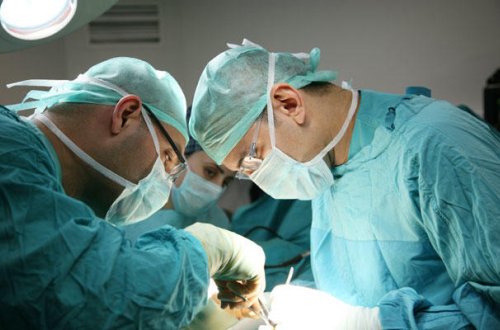 7 il əvvəl qəzaya düşən şəxsin cinsi fəaliyyəti bərpa olundu