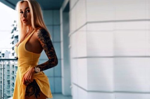 Futbolçunun xanımı ELƏ ŞOU GÖSTƏRDİ Kİ... Soyuna-soyuna topu... - VİDEO