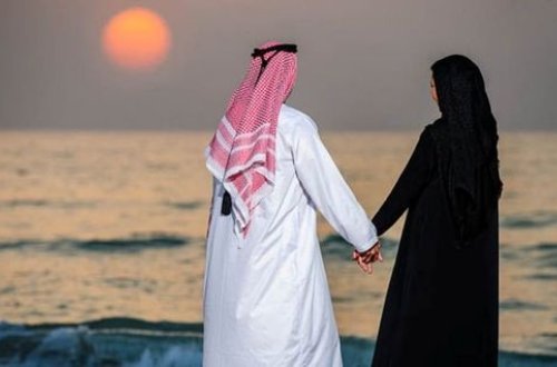 Qadın çox yaxşı əri ilə boşanmaq üçün məhkəməyə müraciət edib