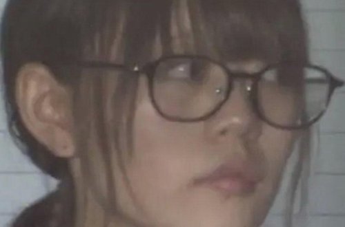 Qız sevgilisini bıçaqladı, yanında oturub, siqaret çəkdi - Model ola bilərdi, həbsə girəcək... - FOTO