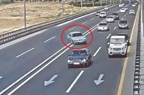 Aeroport yolunda BMW 