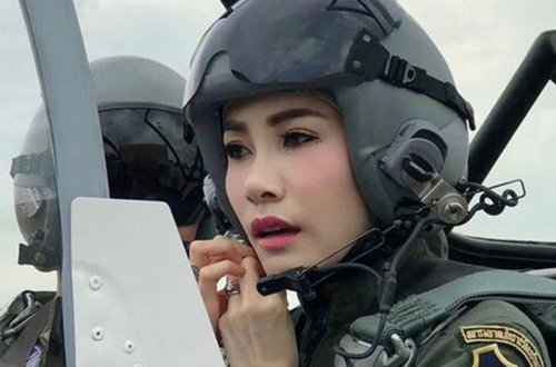 Kralın sevgilisinin FOTOları yayıldı