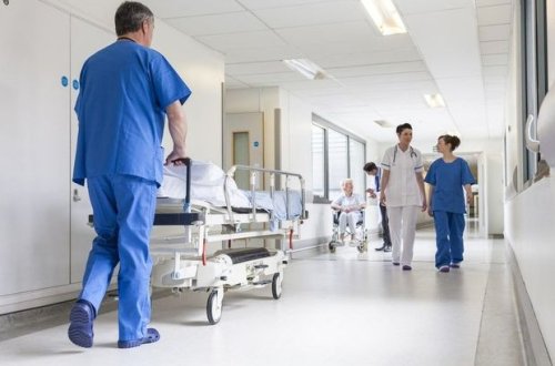 Lənkəranda qəzada yaralananların vəziyyəti: 10 nəfər xəstəxanadadır