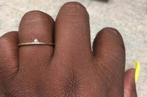 Nişan üzüyünü bəyənmədi, sevgilisini sosial şəbəkədə biabır etdi