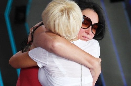 Ukraynanı xatırlayıb göz yaşlarına boğuldu - VİDEO