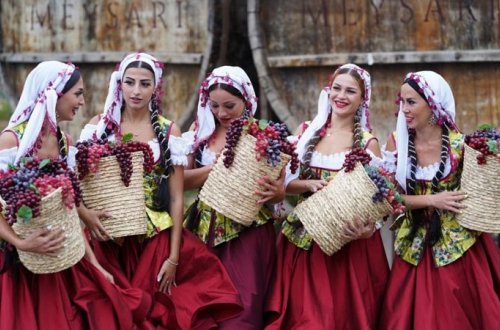 Şamaxıda Üzüm və Şərab Festivalının açılış mərasimi keçirilib (FOTOLAR)
