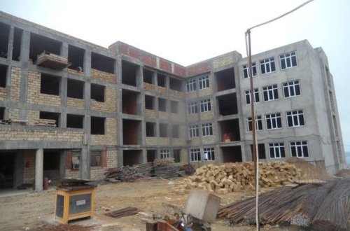 В столице заново отстроят семь школ