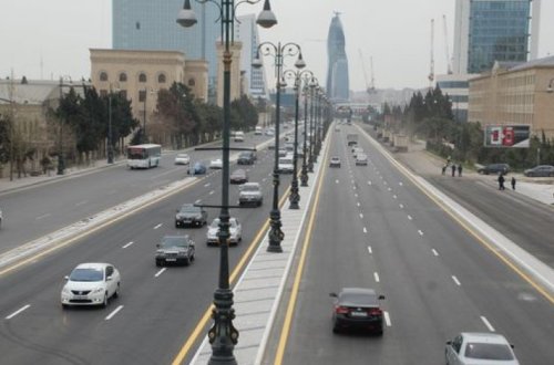 В Баку строится новый 60-метровый переход