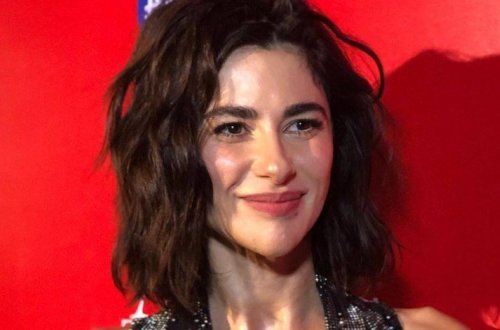 Насрин Джавадзаде: мужчина должен быть чуть красивее обезьяны - ВИДЕО