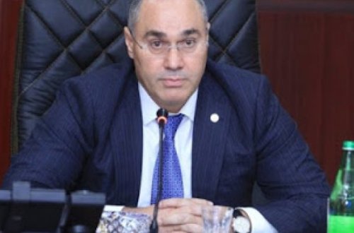 Bakı Baş Gömrük İdarəsində intihara cəhd