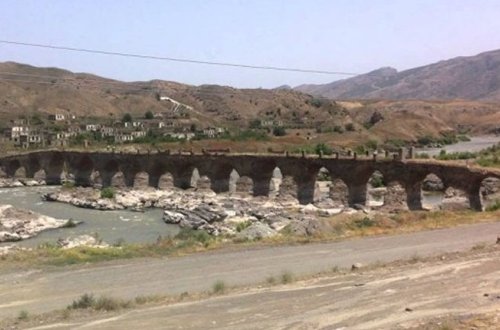 Ermənilərdən növbəti təxribat: Arazboyu ərazilər məskunlaşdırılır (FOTO)