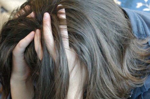 Bakıda iki qadın intim görüntüləri ilə şantaj edildi - Polisə şikayət