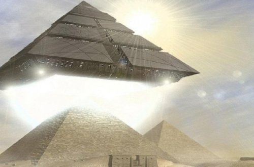 В египетских пирамидах обнаружены секретные лаборатории пришельцев