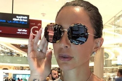 Azərbaycanlı milyarderin qardaşı qızını ticarət mərkəzində aldatdılar