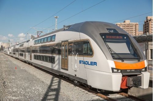 Поезд Баку-Горадиз задержался более чем на час