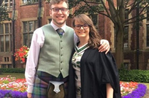 Муж и жена осознали себя геем и лесбиянкой и развелись