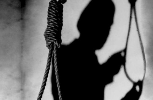 Xaçmazda 57 yaşlı kişi özünü ərik ağacından asdı