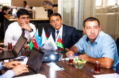 Bal yarmarkasına müraciət edən arıçıların seçimi həyata keçirilib