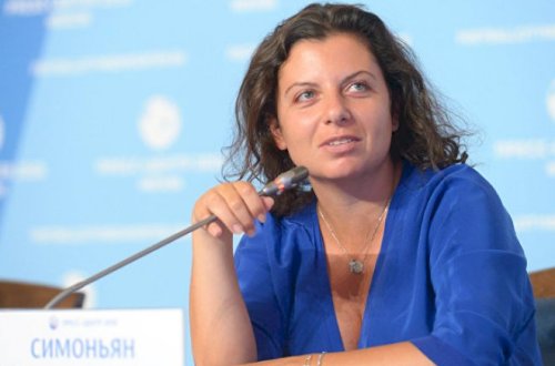 Erməni jurnalist bloka düşdü