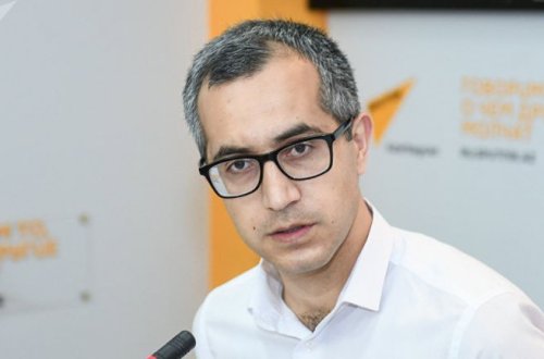 “Məktəb direktorları sevgililərini katibə, laborant götürürlər” – Ekspertdən SƏRT İTTİHAM