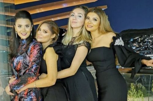 Nigar Camalın ad günündə hind rəqsi - Fotolar + Video