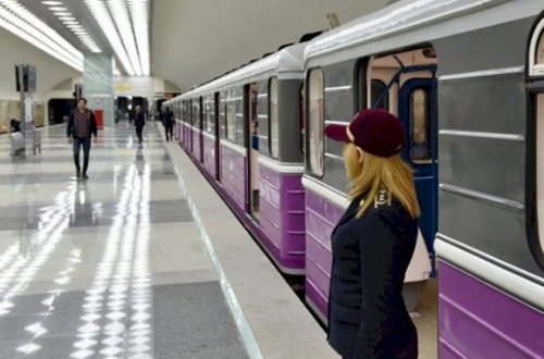 Qatarlar 20 dəqiqə gecikdi - Bakı metrosunda nə baş verir?