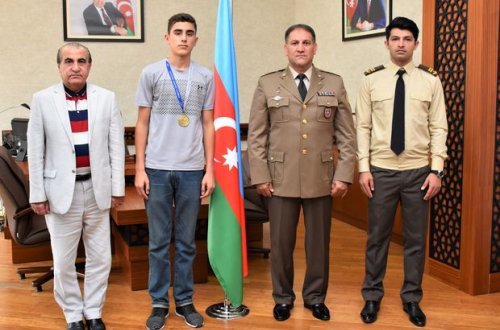 FHN İdman-Sağlamlıq Mərkəzində idmançılarla görüş keçirilib - FOTO