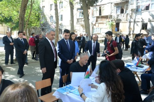 Məşğulluq Mərkəzlərinə gəlmək imkanı olmayan şəxslər üçün səyyar xidmət göstərilib