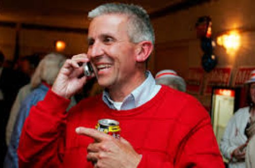 ABŞ senatoru uşaq pornosu ilə tutuldu