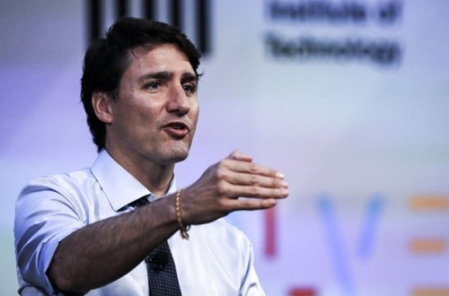 Джастина Трюдо обвинили в расизме из-за фото 18-летней давности - ФОТО/ВИДЕО