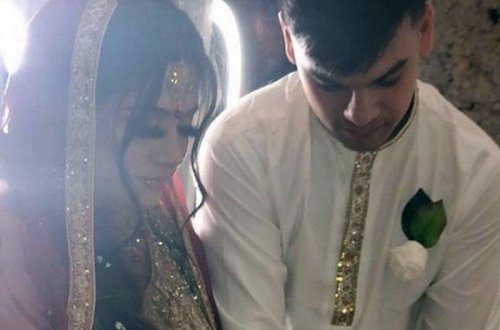Müğənninin bacısı 17 yaşında ərə getdi - FOTO