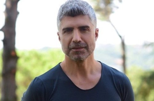 Özcan Dəniz anasından üz çevirdi - FOTO