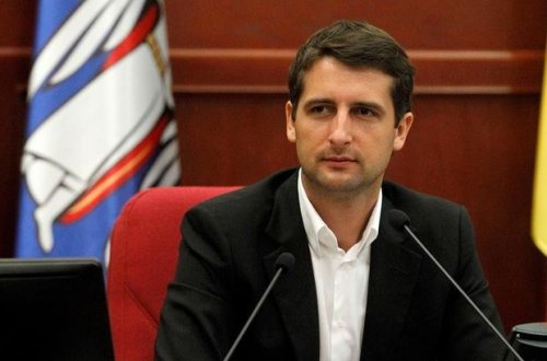 Kiyev meriyasında qarət: deputatdan 32 min dollarlıq saat oğurlandı