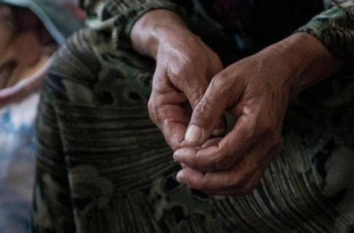 70 yaşlı qadın itkin düşdü, 81 yaşlı kişi onu axtarır