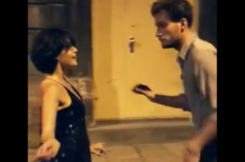 Hər kəs gecə vaxtı İçərişəhərdə çəkilən bu VİDEOdan danışır