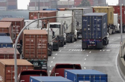 “Bir kəmər və bir yol” təşəbbüsü Azərbaycanın beynəlxalq nəqliyyat “Hub”ına çevrilməsinə təkan verir