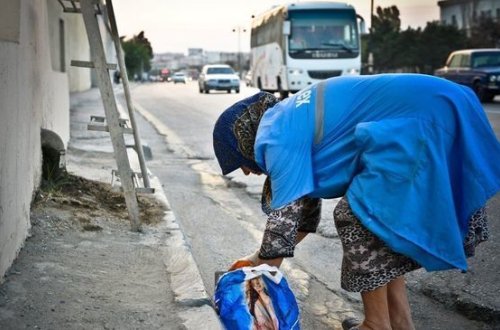 Bakıda Liviya vətəndaşı süpürgəçi qadını vurub öldürdü
