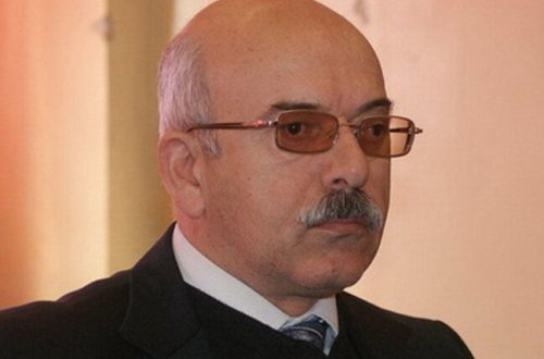 Əli Kərimliyə növbəti şok: Fuad Qəhrəmanlıdan sonra o da istefa verdi